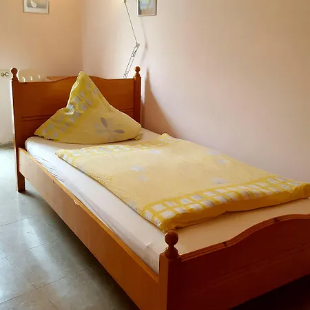 Kansakar Hotel