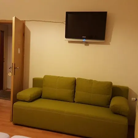 Kansakar Hotel