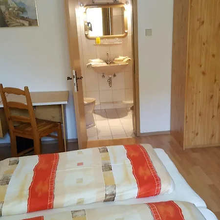 Hotel Kansakar 2*